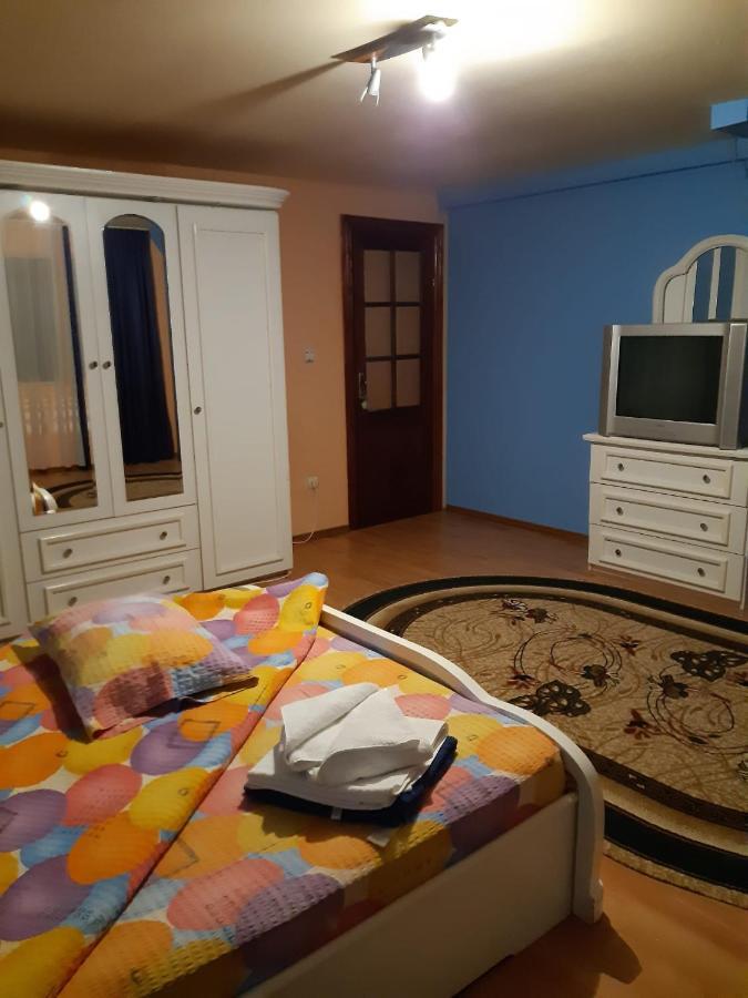 فندق Casa Albastra Drumu Carului المظهر الخارجي الصورة